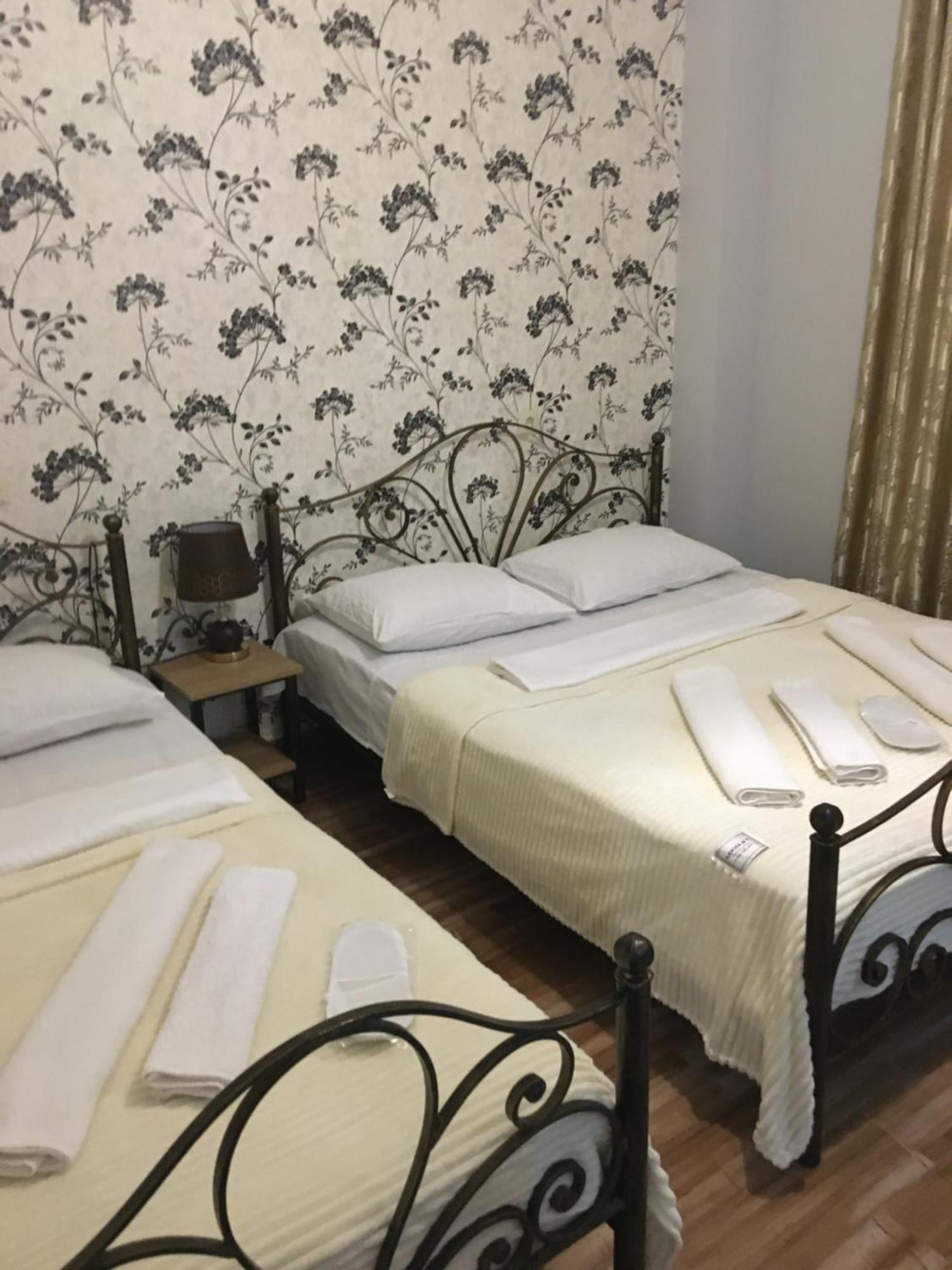 Hotel Twins G&G Кобулети Экстерьер фото